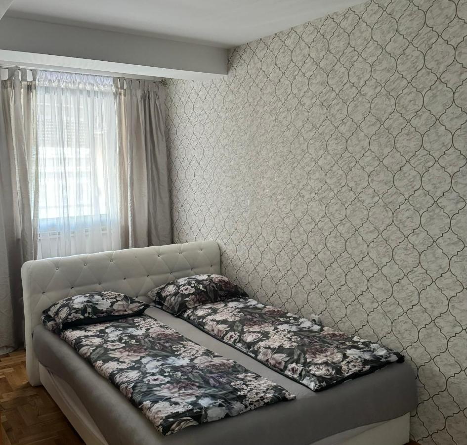 B&B Prijedor - Apartman City Center 1-šetalište - Bed and Breakfast Prijedor