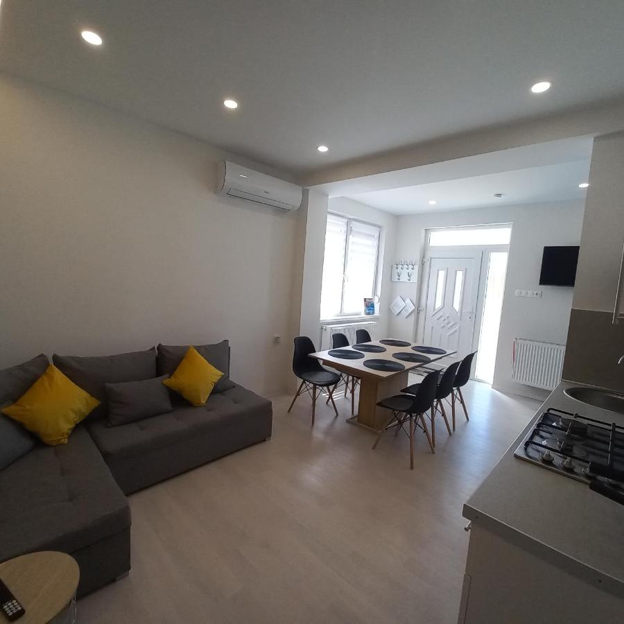 Appartamento Familiare con 2 Camere da Letto