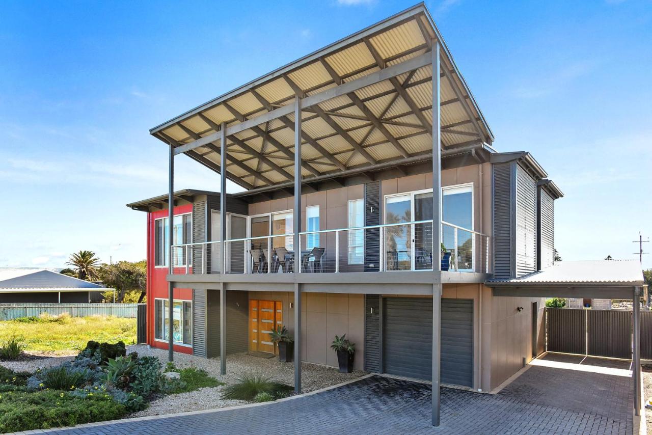 Riversea Goolwa Beach House - B&B