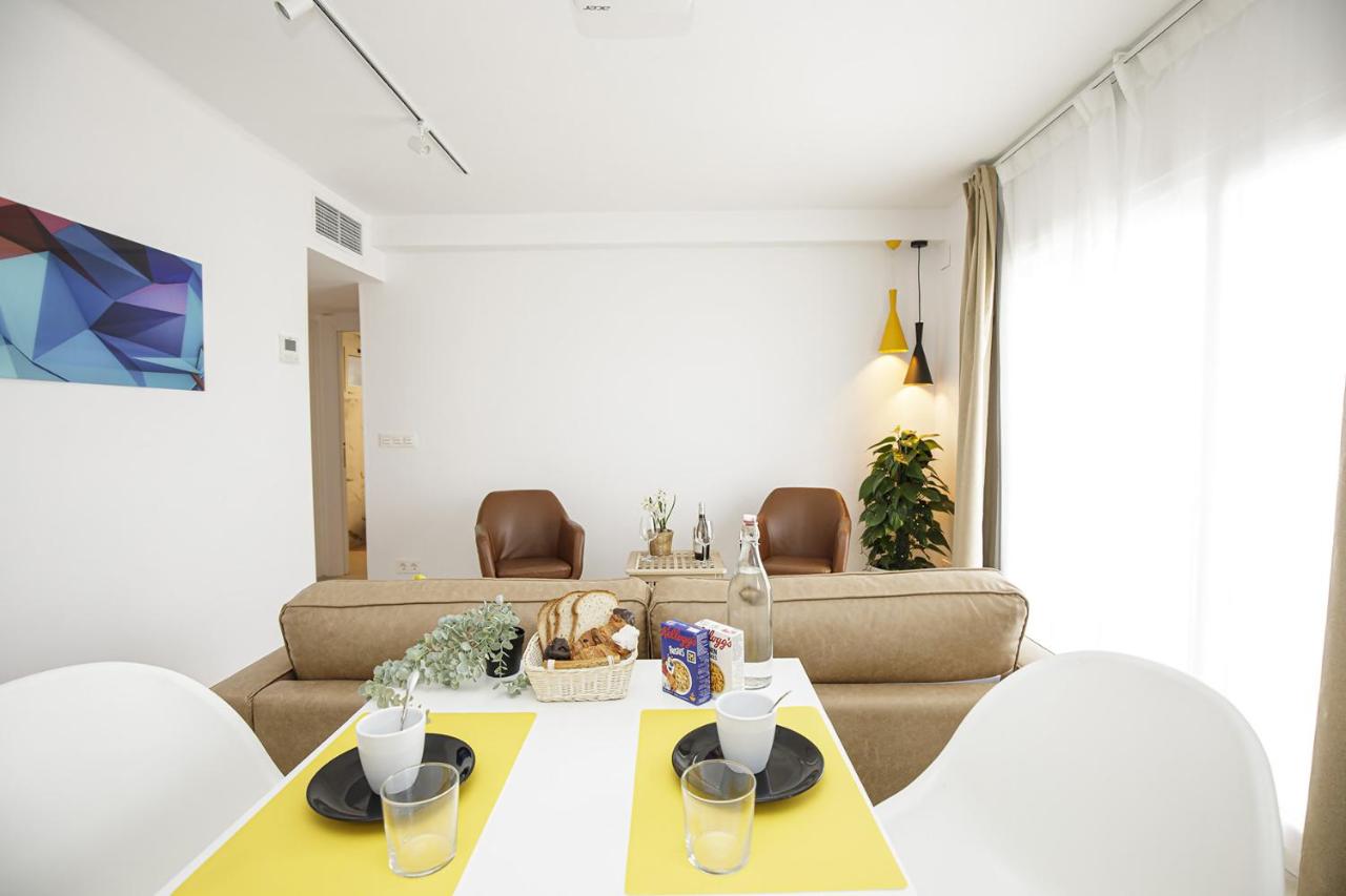Apartamento de tres habitaciones en Girona - B&B Girona