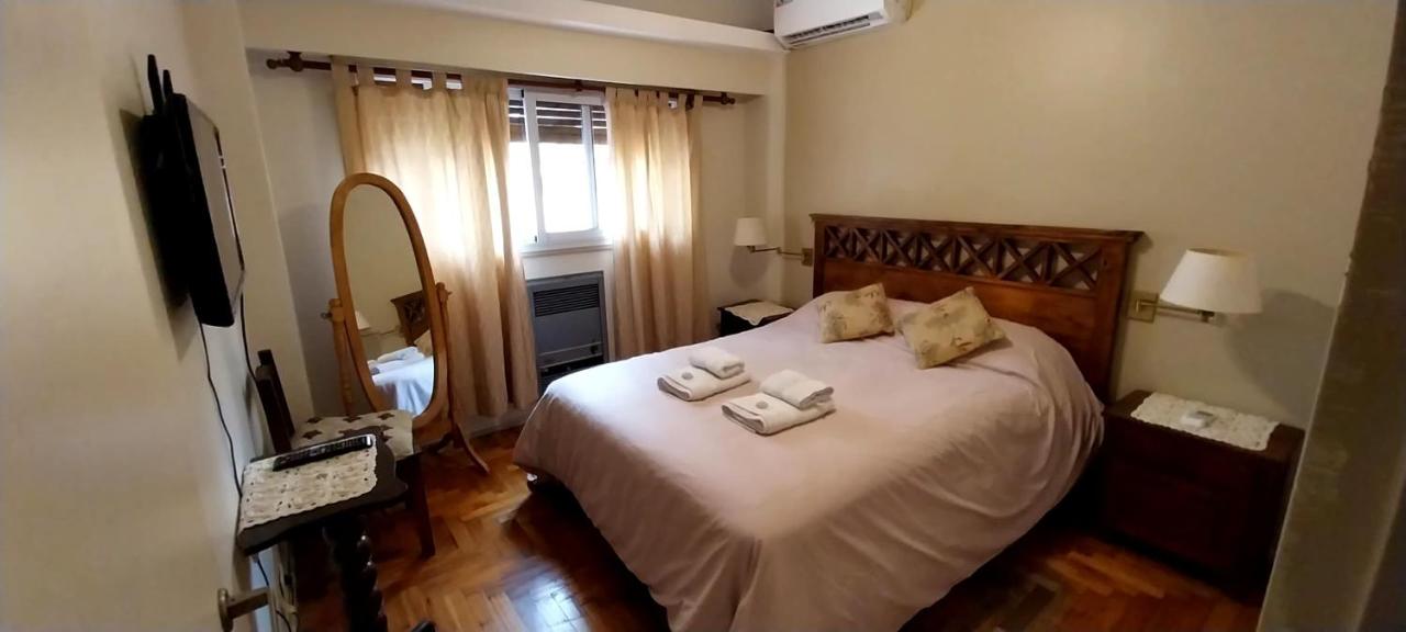 B&B Buenos Aires - Hola San Telmo - Bed and Breakfast Buenos Aires