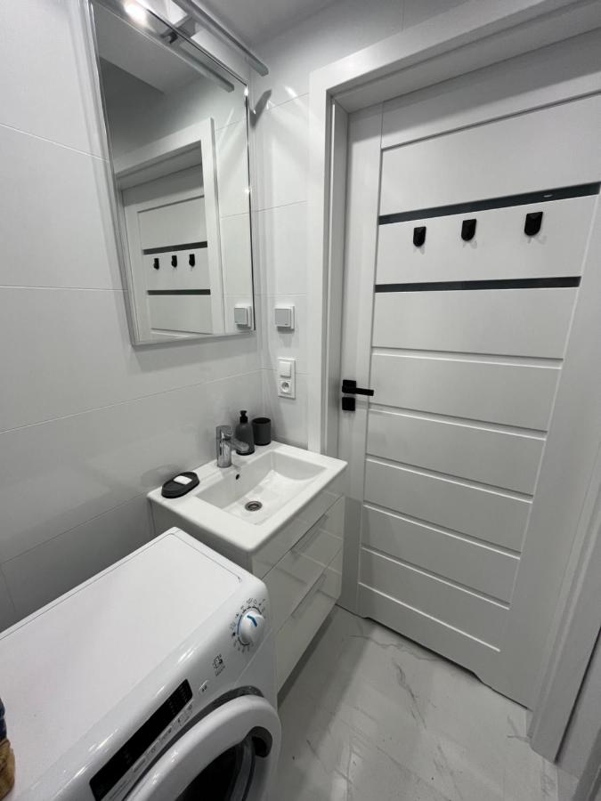 Apartament Sosna z basenem w Blue Mare, Łukęcin - B&B Łukęcin