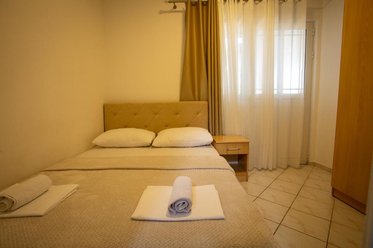 Classic Dreibettzimmer