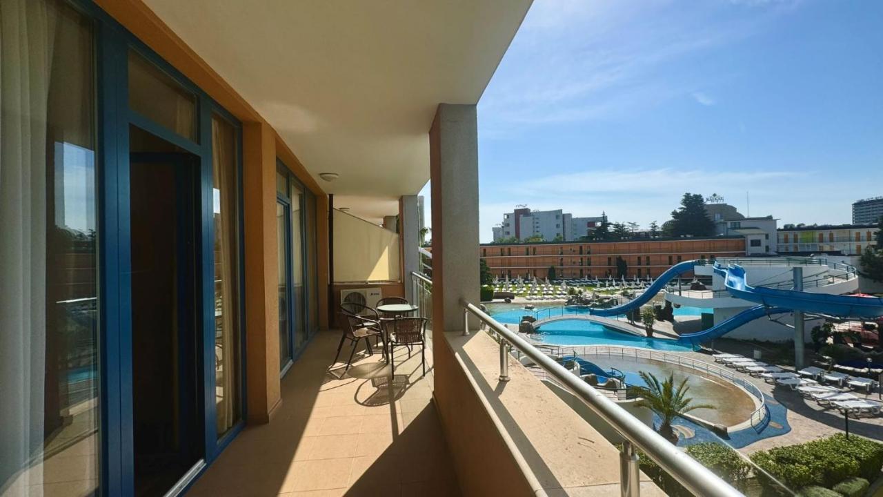 Appartamento con Vista Piscina