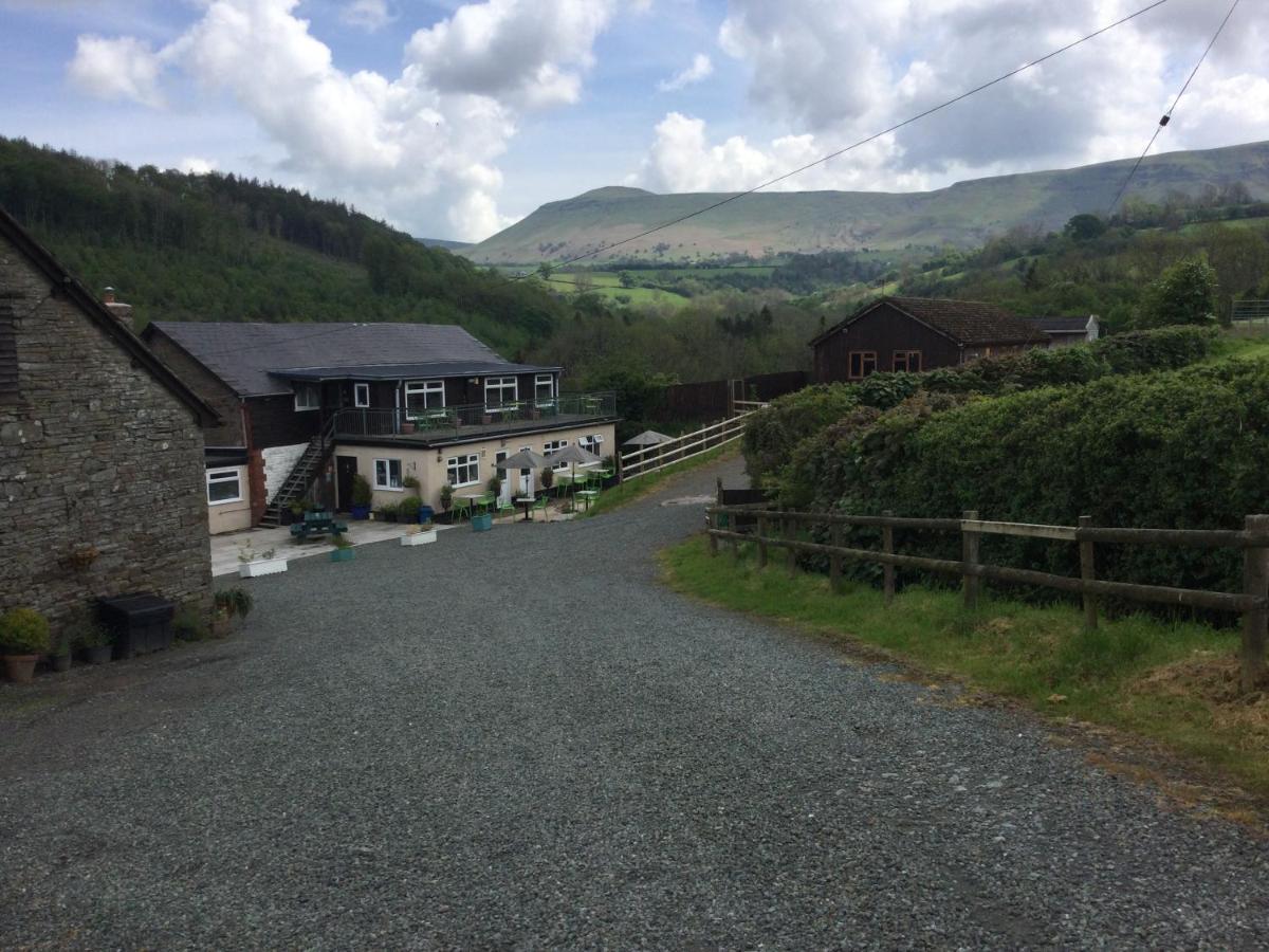 The Living Energy Holidays - B&B Velindre