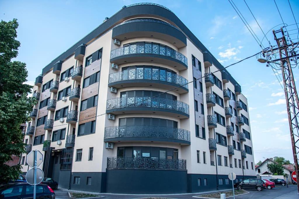 Exclusive 2 Apartment - B&B Subotica