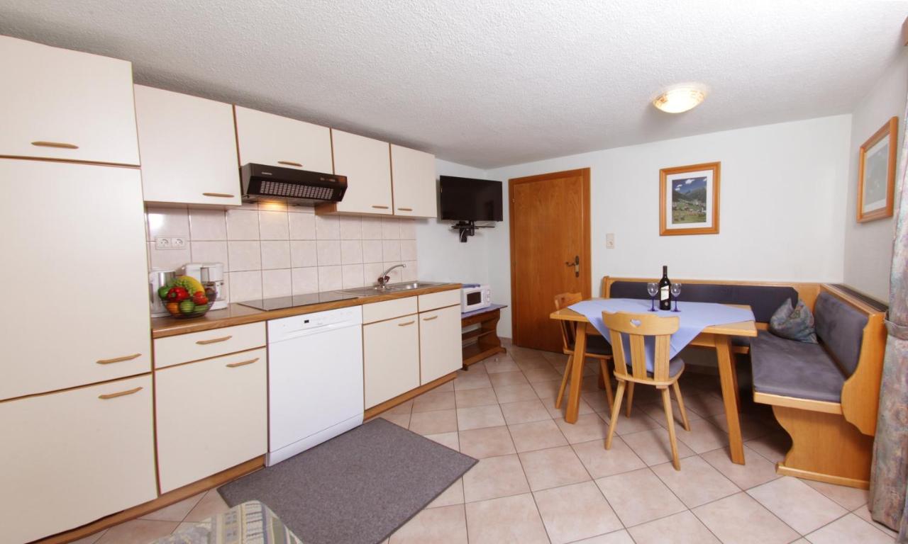 Apartment mit Terrasse