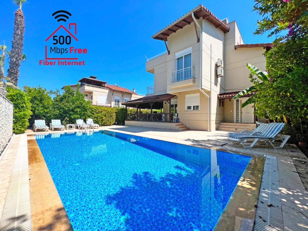 B&B Belek - Paradise Town Villa Abel 500 MBPS free wifi - Bed and Breakfast Belek