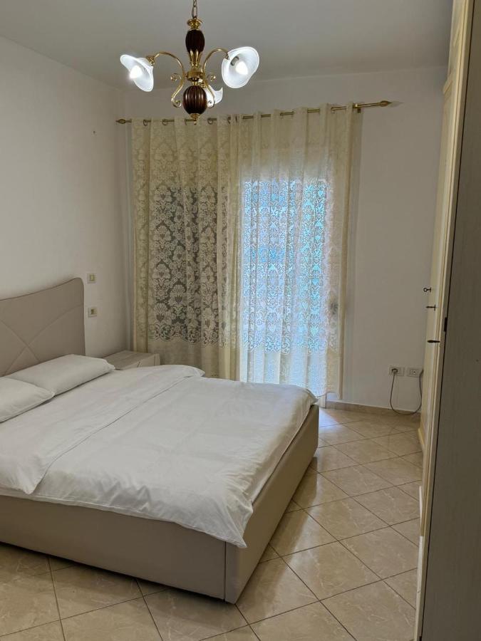 Diamond Apartment Lungomare Vlore - Chambres d’hôtes Vlora