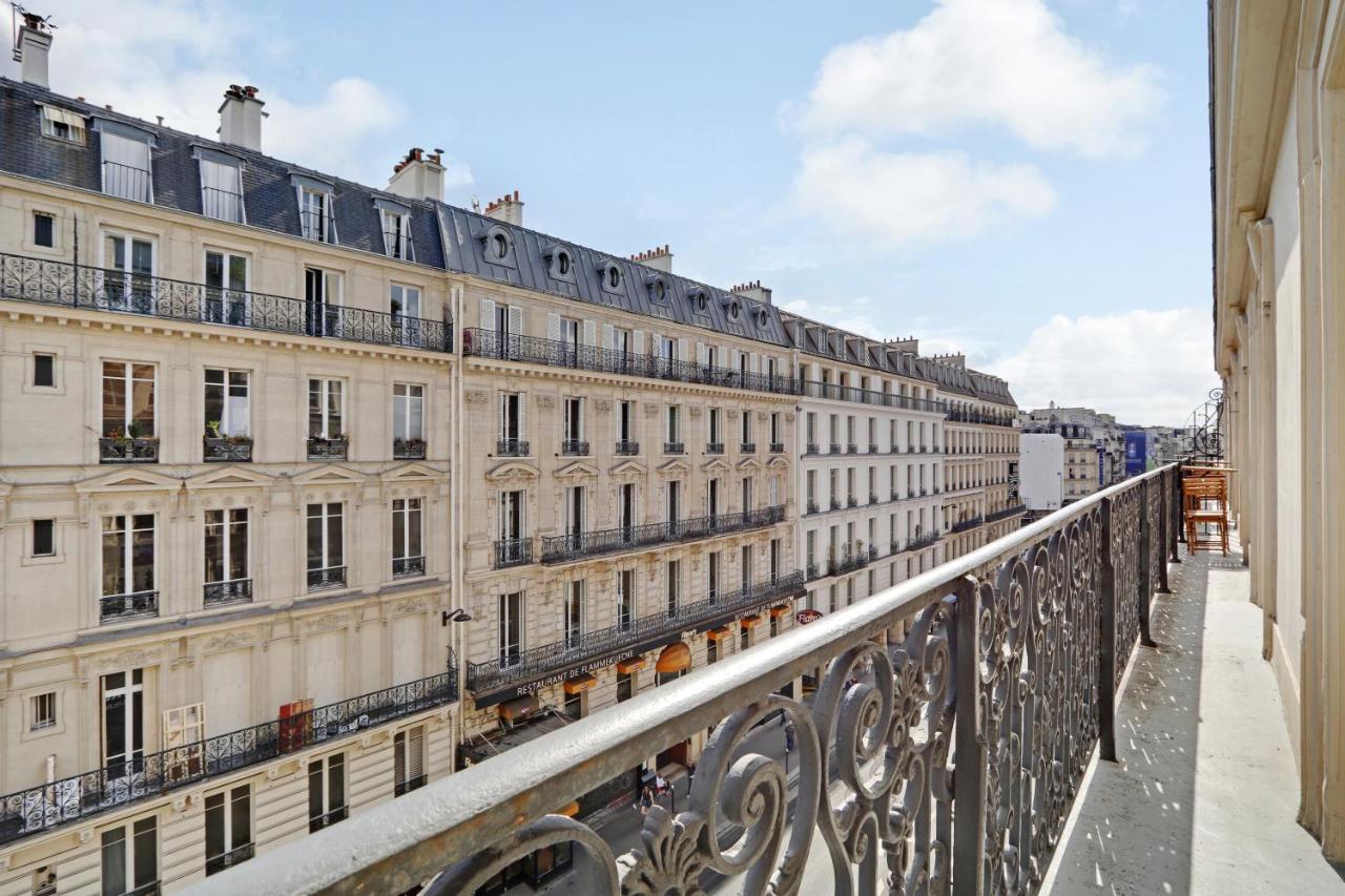 Paris Home Collection Serviced Apartments in Opéra - Rue Saint-Lazare - B&B