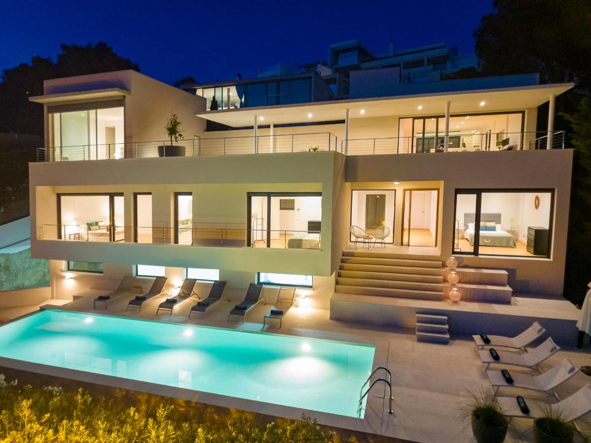 Villa in Ibiza Town sleeps 10 - Villa Vue - B&B