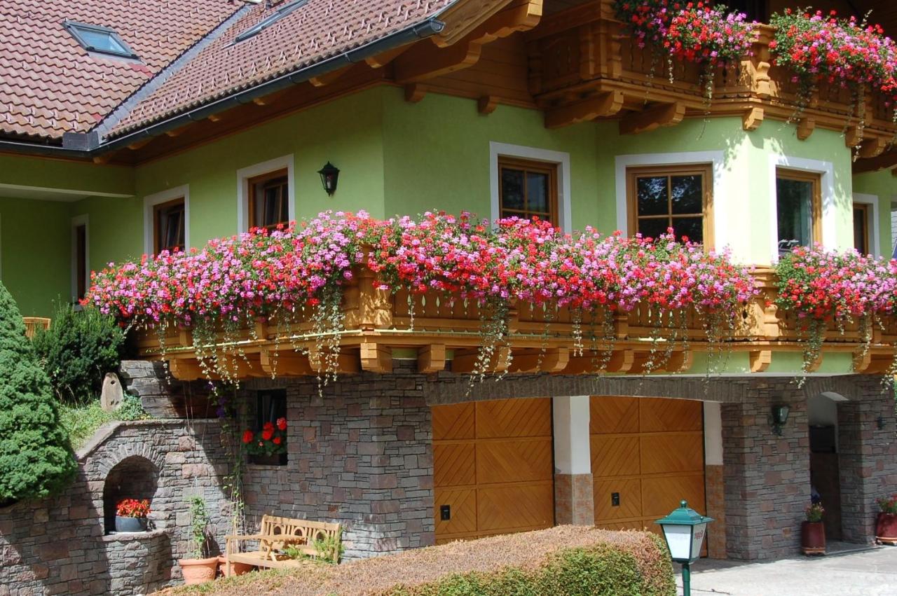 B&B Atzensberg - Landhaus Brugg - Bed and Breakfast Atzensberg