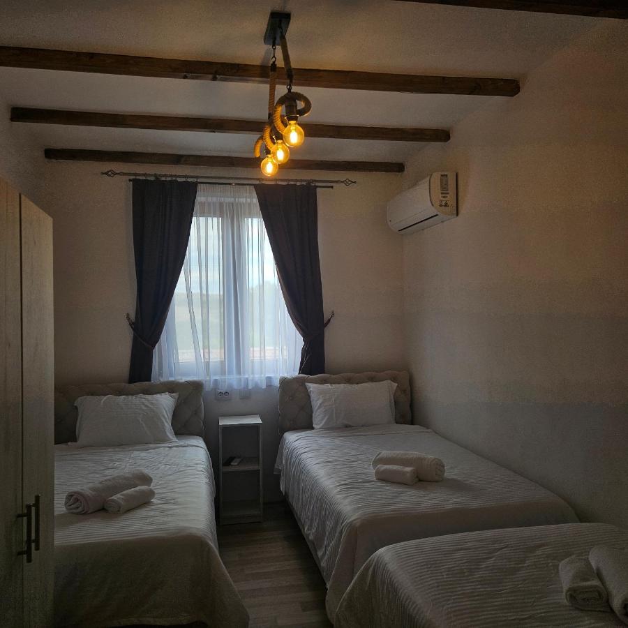 Habitación Triple con baño privado