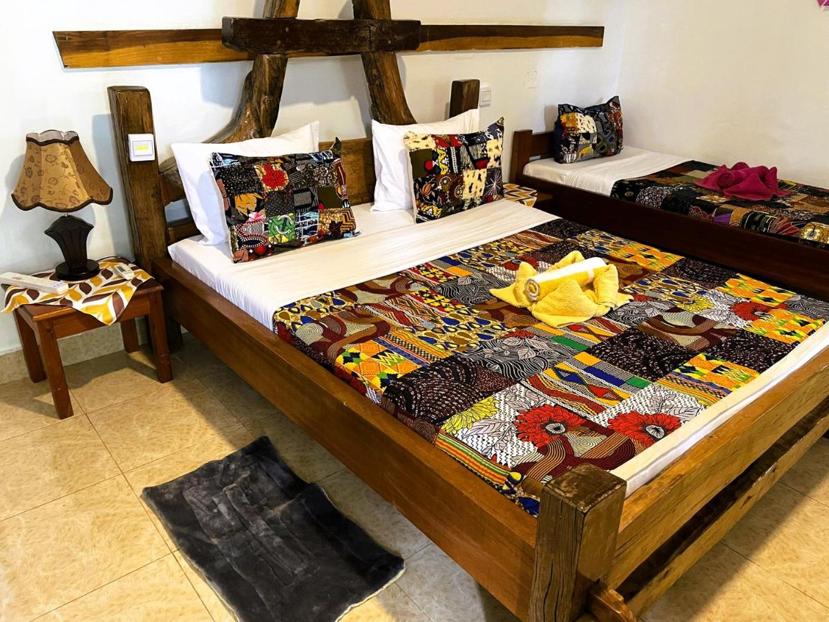 Habitación Triple con balcón
