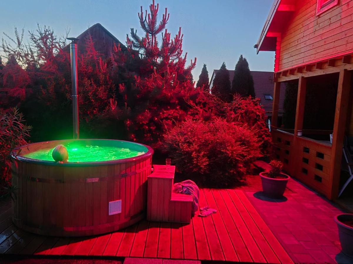 Domek u Emi - B&B