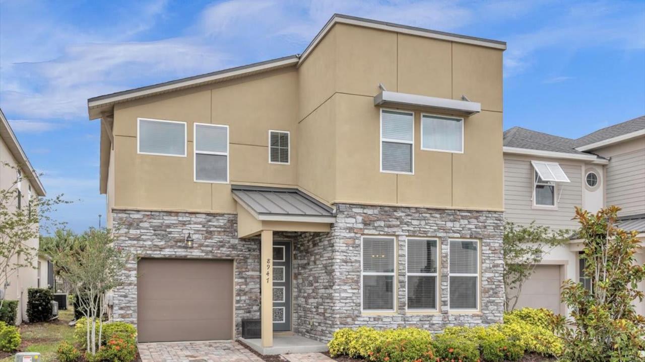 Summer Getaway - 7BR with Private Pool by Disney! - B&B Kissimmee