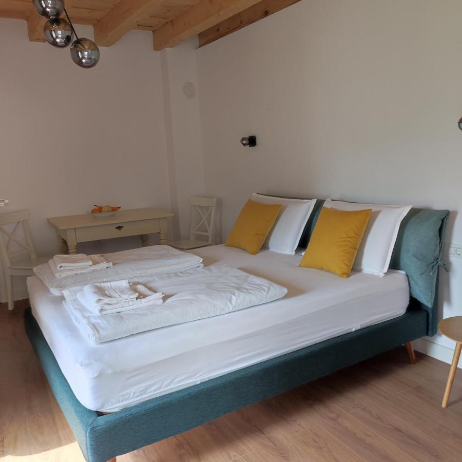 Studio with Sofa Bed