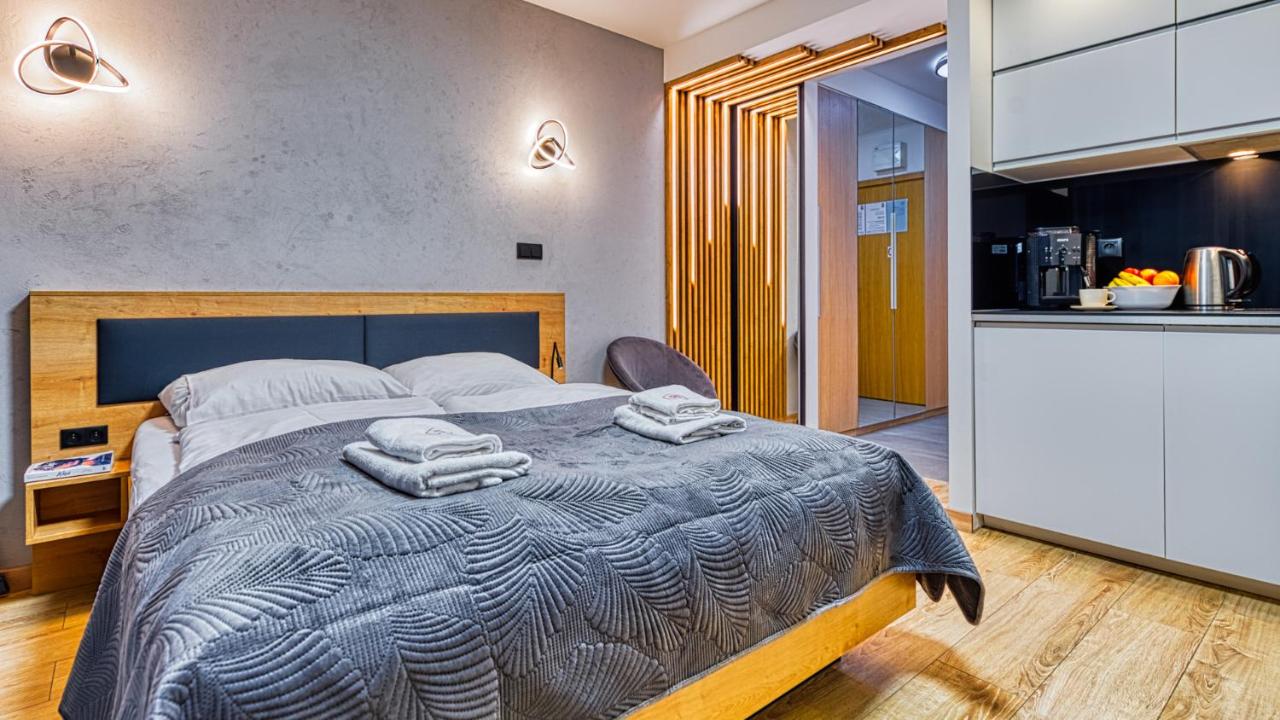 Apartament ZŁOTY Liść blisko Norweskiej Polany - 5D Apartamenty - Chambres d'hôtes Szklarska Poręba