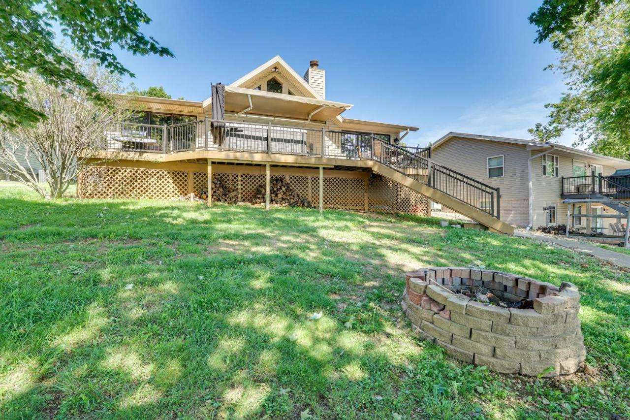 Retreat with Dock and Views in Lake of the Ozarks - Ferienwohnung Laurie