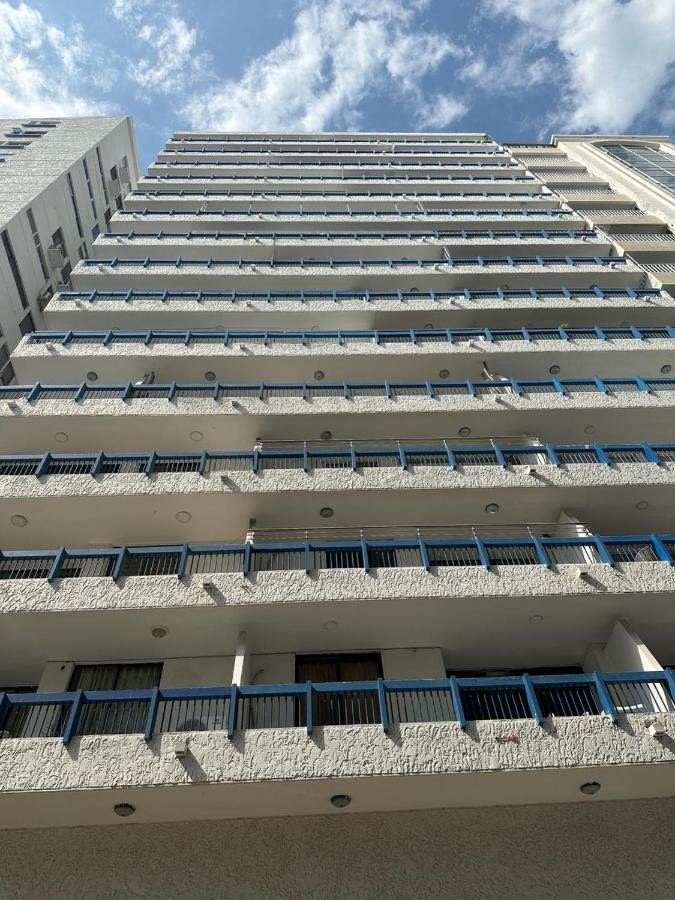 Espectacular apartamento al lado de la playa en El Rodadero - Chambres d’hôtes