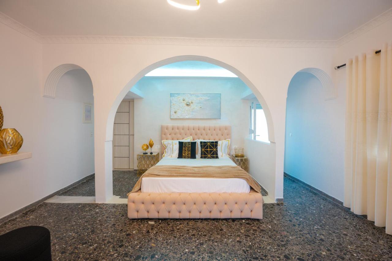 Queen Suite with Sea View