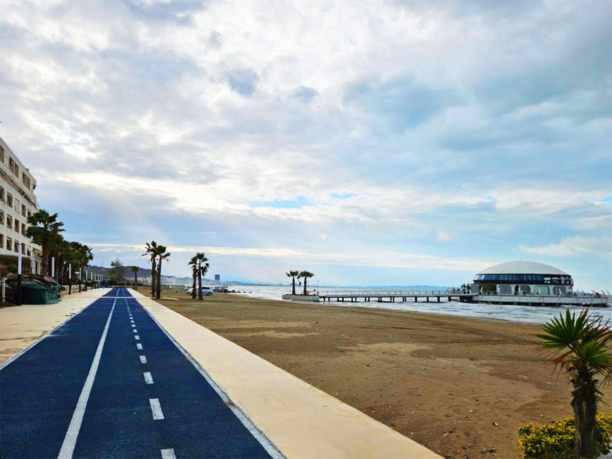 Appartamento con 1 Camera da Letto, Vista Mare e Terrazza