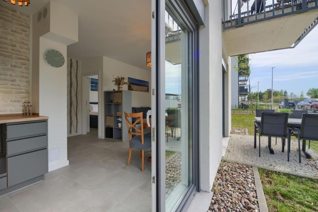 Idyllic at the Lake, 500m to baltic - dog-friendly - Bed and Breakfast Dziwnów