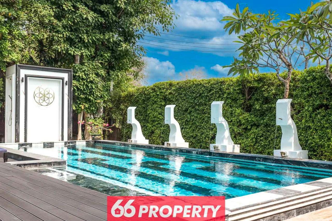 KJORN Mansion - Live like a King - Serviced Villa - Bed and Breakfast Chiang Mai
