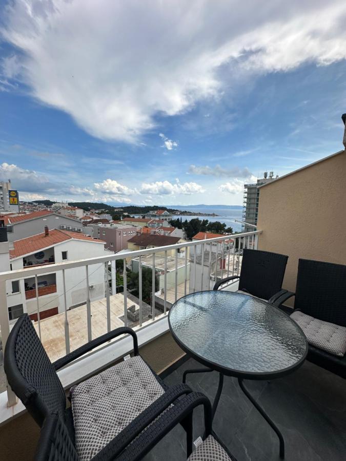 Sunny apartment Marino Makarska - B&B Macarsca