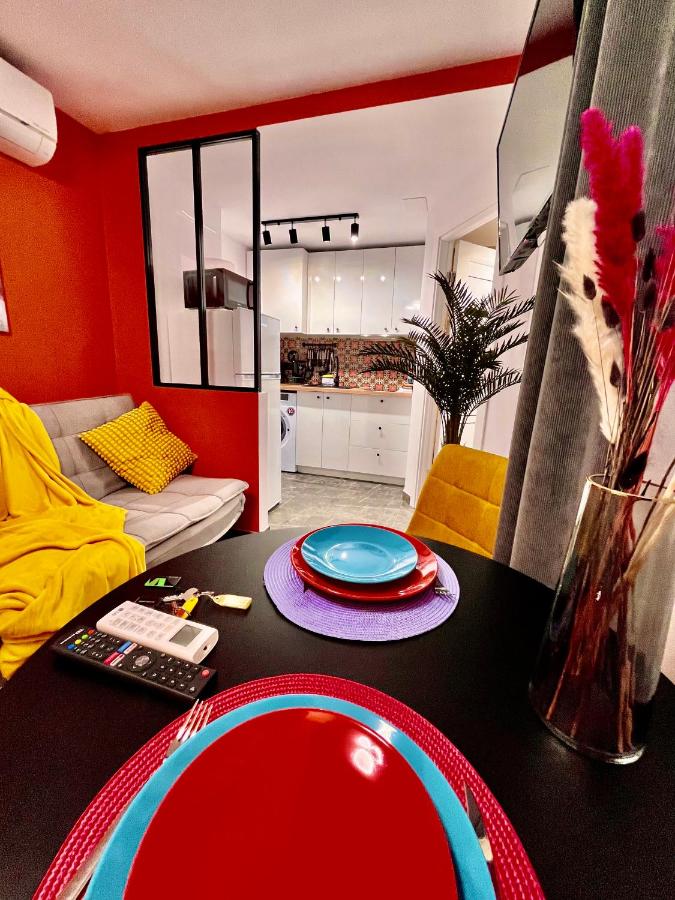 Apartment with inner Patio