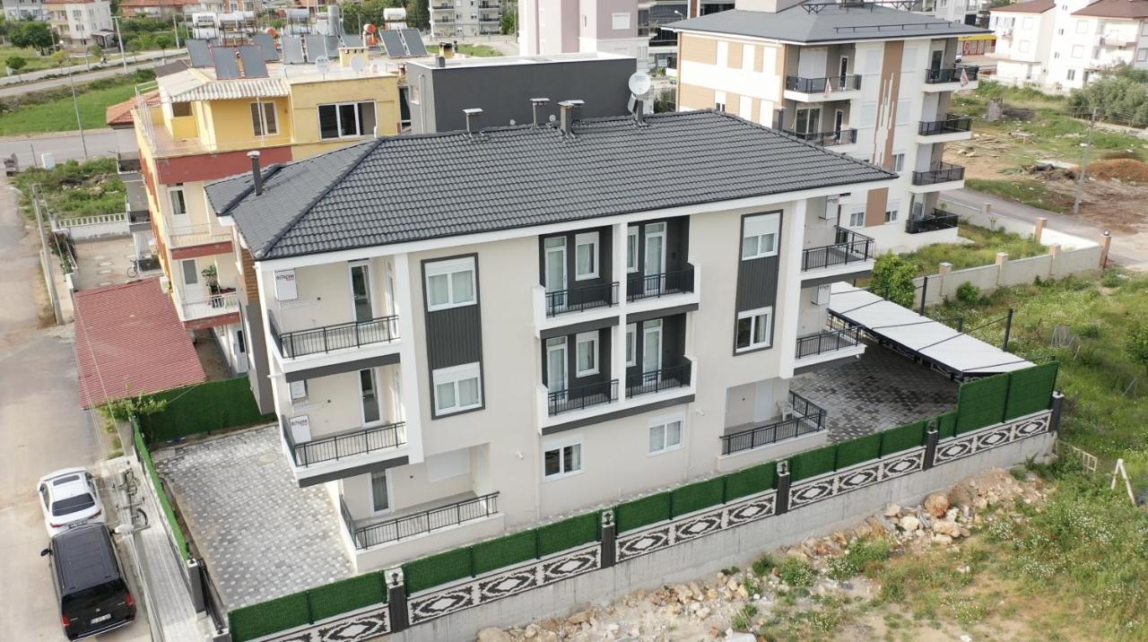 Kartas Apart Hotel - Bed and Breakfast