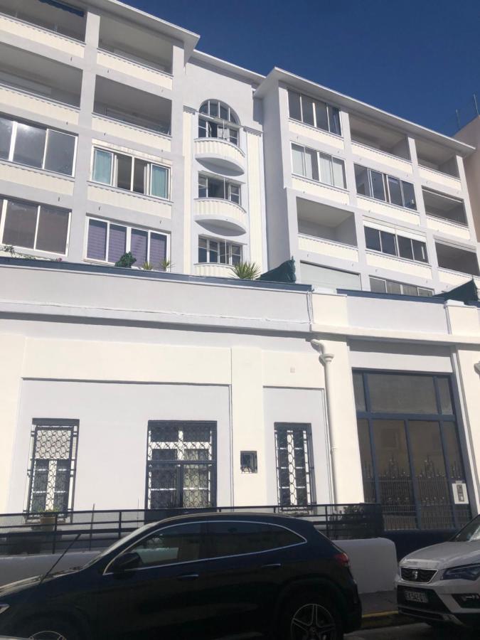 LOENA CANNES CENTRE - Appartement rénové 2 pièces - 4 personnes - proche croisette palais festival plage - internet gratuit - climatisation - non fumeur - Chambres d’hôtes
