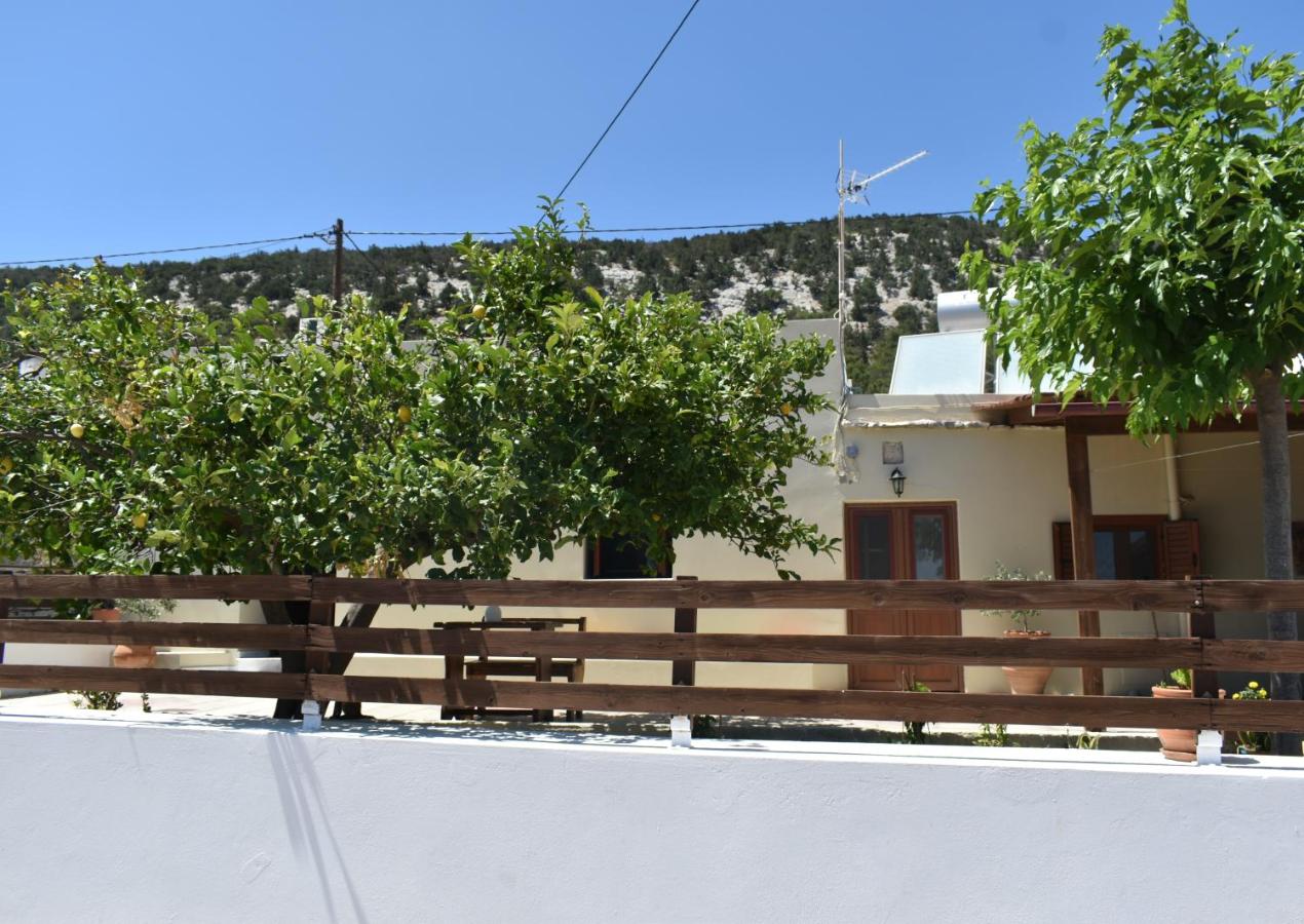 Lithos House - B&B