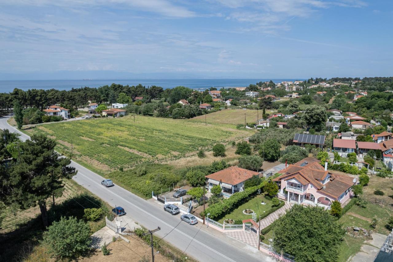 Villa Regina By The Sea - B&B