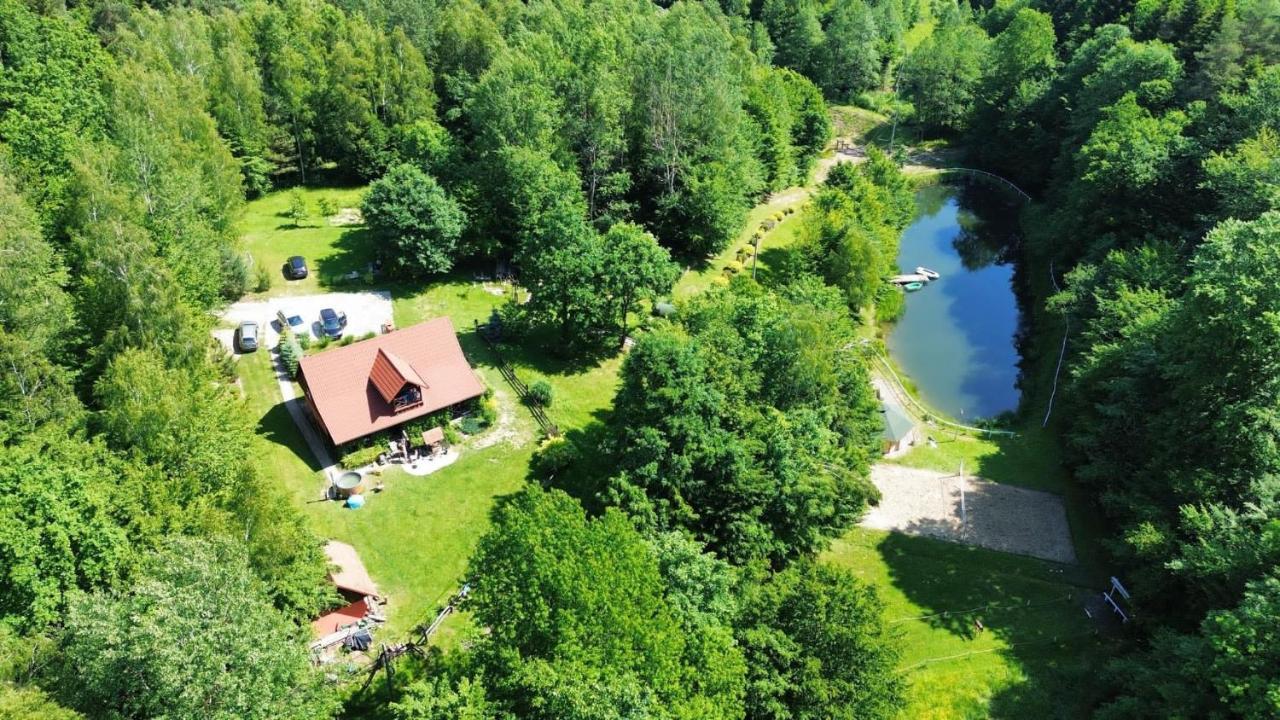 B&B Straszydle - Leśniczówka domek sauna jeziorko w lesie na wyłączność - Bed and Breakfast Straszydle