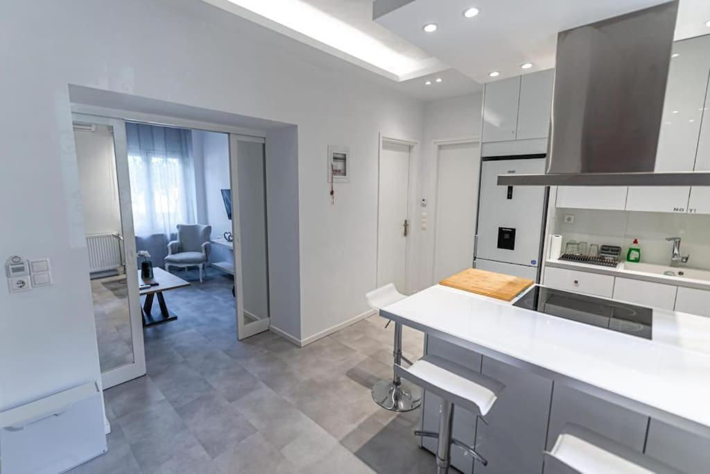 Memory - B&B Athens