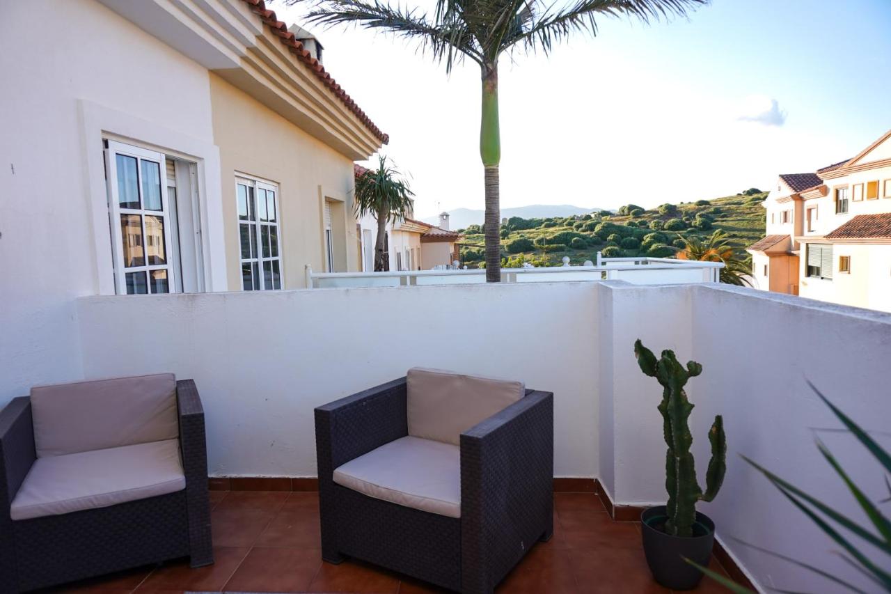 Tarifa Family House 5 min walk to the beach and old town - B&B Tarifa