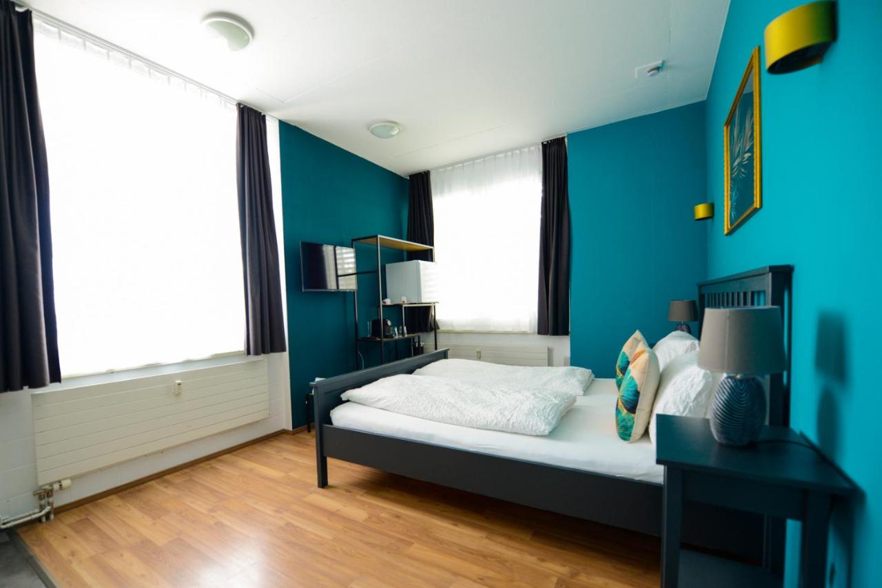 Double Room with Shared Toilet