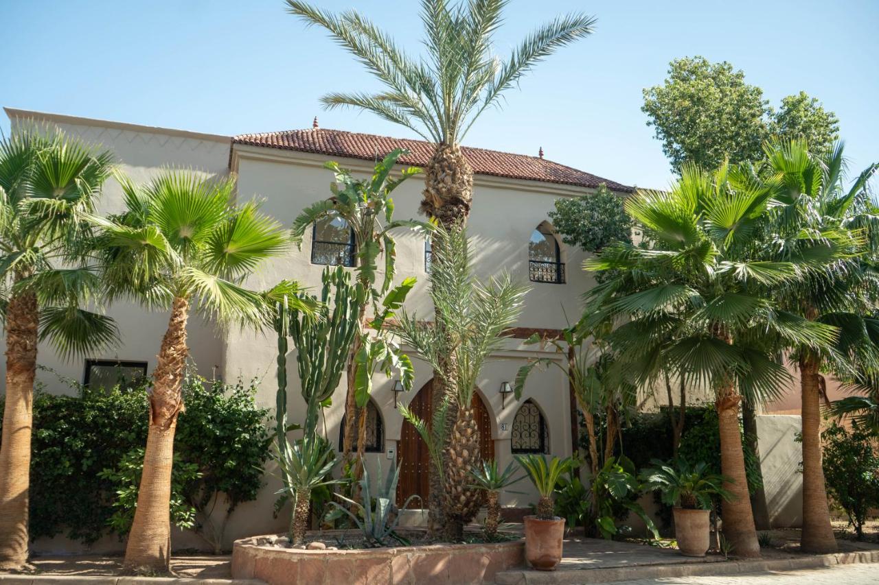 Villa avec piscine privée dans La Palmeraie - 10 min du centre-ville - Bed and Breakfast