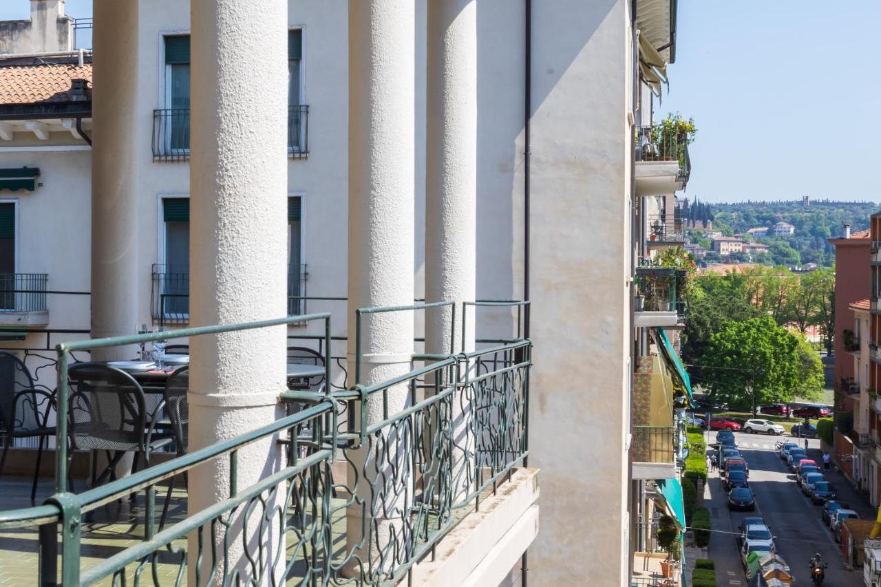 Appartamento al Colonnato - vicinissimo al centro, ideale per famiglie e gruppi di amici - B&B Verona