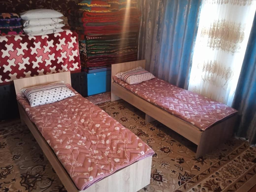 Rahat Guesthouse - B&B