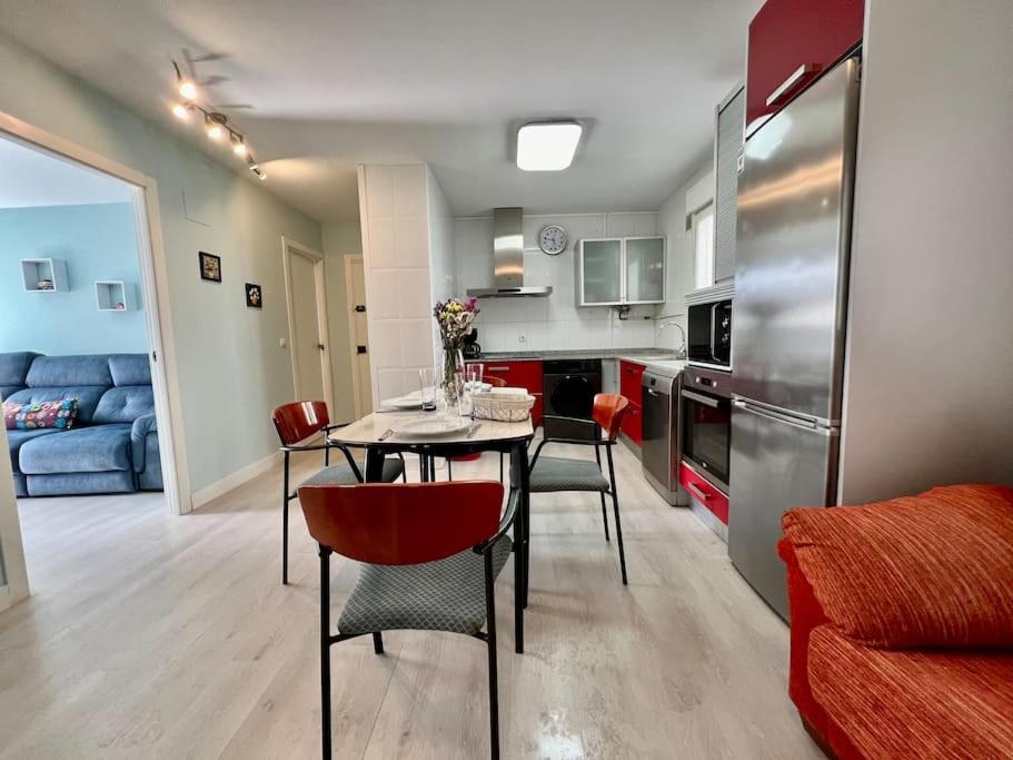 Estiloso apartamento junto al mar - B&B