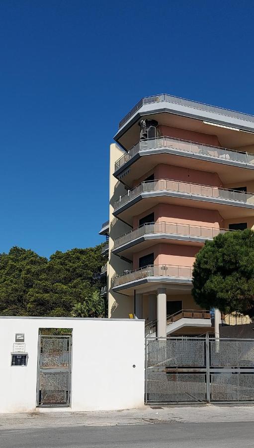 Latom-mare - Bed and Breakfast Syracuse
