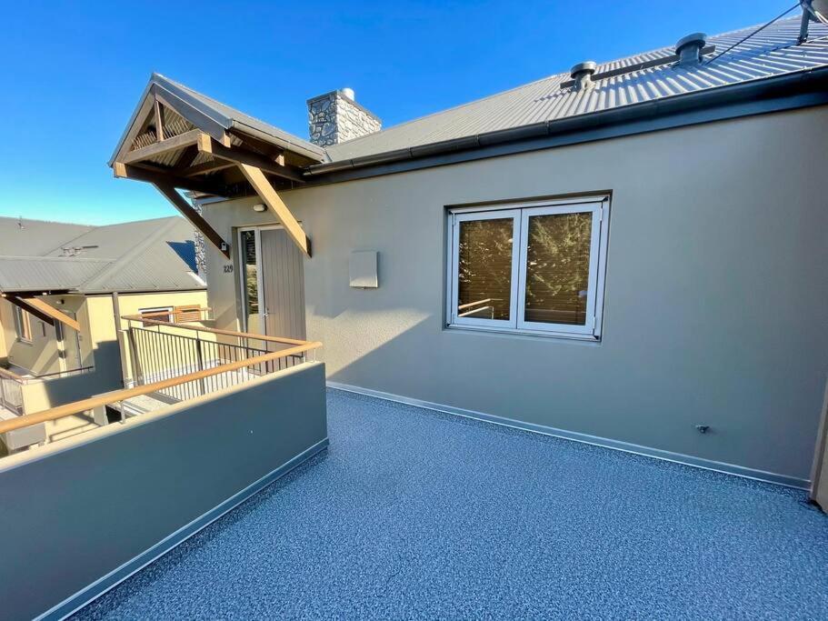 Terrace Downs 2 Bedroom Apartment - Bed and Breakfast