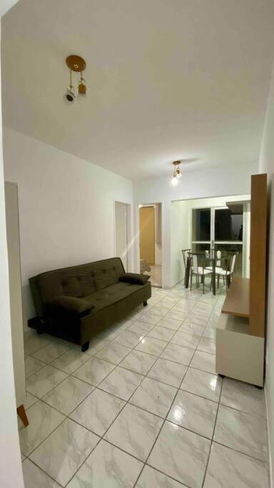 Apartamento super aconchegante a 250 mts da Praia - Chambres d’hôtes