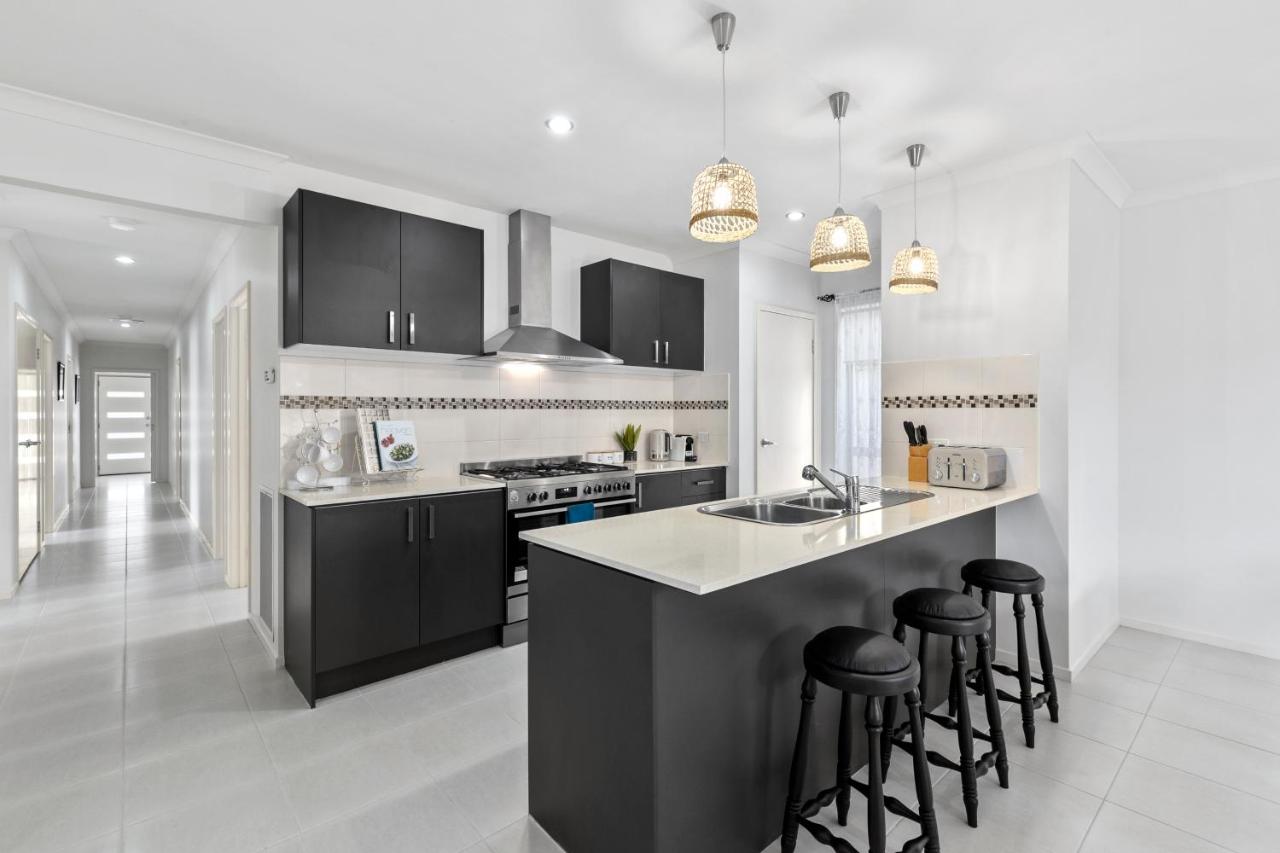 Coastal House Curlewis Getaway - B&B Curlewis