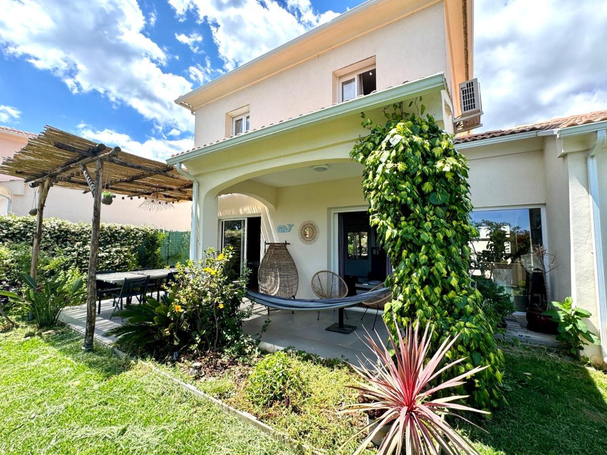 Jolie maison Borgo trois chambres trois salles de bain - B&B