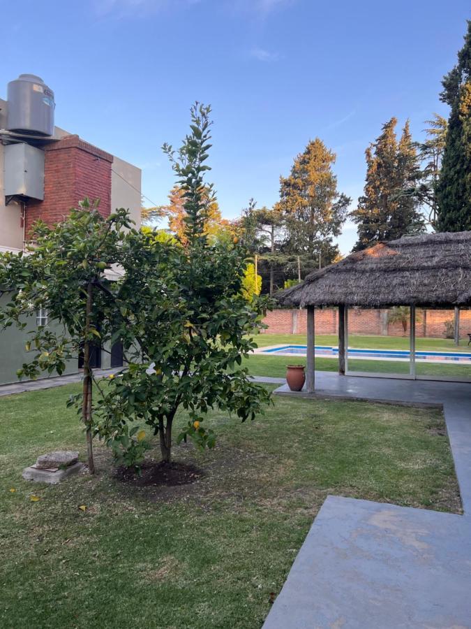 Tortuguitas - Casa para 8 personas - Chambres d'hôtes Tortuguitas