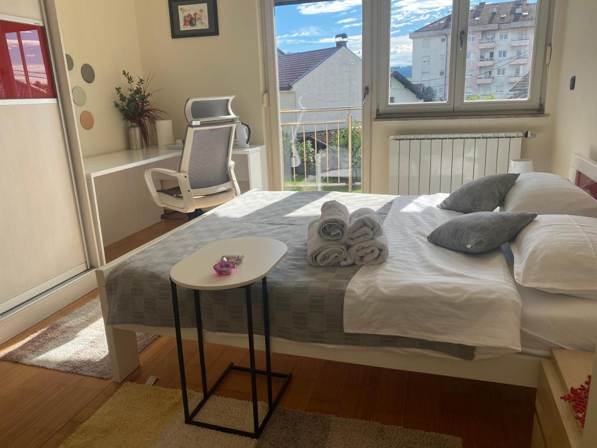 Doppelzimmer mit Balkon