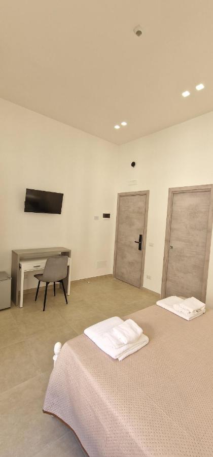 Camera Matrimoniale con Bagno Privato